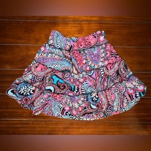 L.E.I multicolor skirt size medium in juniors. Worn a few times but like new!
